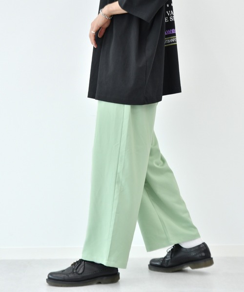 kutir（クティール）の「２タックワイドスラックスパンツ（その他パンツ・メンズ・ブラック/オフホワイト/ダークブラウン/ライトグリーン・MEDIUM/LARGE/SMALL）」の4枚目の写真