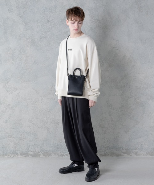 melt.(メルト)の「melt. - コンパクトレザーショルダーバッグ(ショルダーバッグ・メンズ・ホワイト/ブラック・FREE)」の16枚目の写真