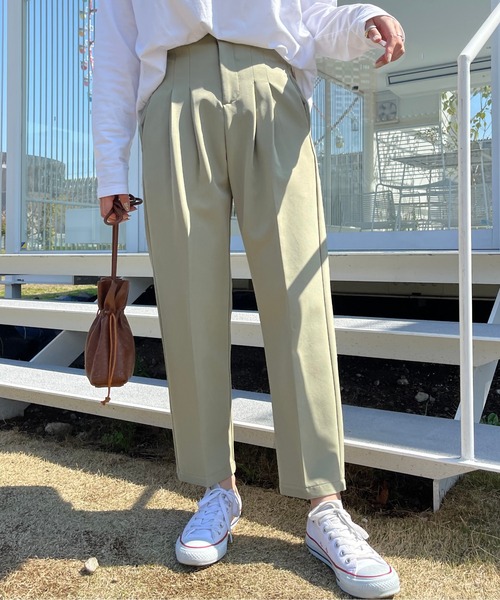 Ambre Neige（アンブルネージュ）の「ハイウエストタックパンツ／【WEB/EC限定商品】（その他パンツ・レディース・ベージュ/グリーン系その他/モカ・FREE）」の3枚目の写真