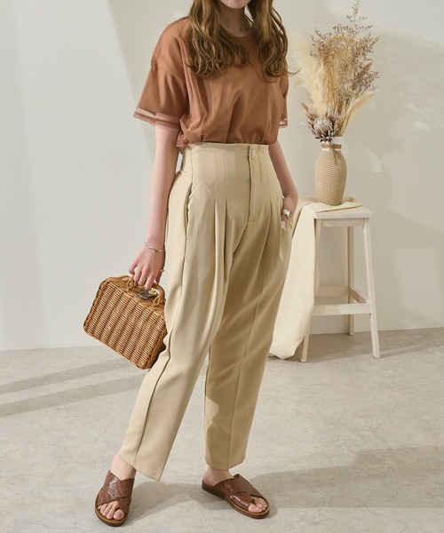 Ambre Neige（アンブルネージュ）の「ハイウエストタックパンツ／【WEB/EC限定商品】（その他パンツ・レディース・ベージュ/グリーン系その他/モカ・FREE）」の15枚目の写真