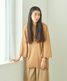 audrey and john wad（オードリーアンドジョンワッド）の「【Audrey and John Wad】ランダムリブフレアスリーブチュニック-ウォッシャブル-（Tシャツ/カットソー）」