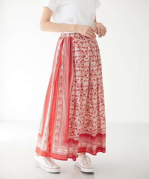 CRAFT STANDARD BOUTIQUE（クラフトスタンダードブティック）の「パネル柄小花スカート　＊◇（スカート・レディース・レッド/ブルー/アイボリー・FREE）」の4枚目の写真