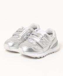New Balance ニューバランスのスニーカー シルバー 銀色系 通販 Zozotown