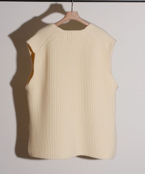 JANESMITH(ジェーンスミス)の「JANESMITH ジェーンスミス / OVER SIZE V NECK KINT オーバーサイズVネックニットベスト / 21WKN-#809S(ベスト・レディース・ホワイト/ブラック/グレー/イエロー系その他・SMALL/MEDIUM/LARGE)」の19枚目の写真