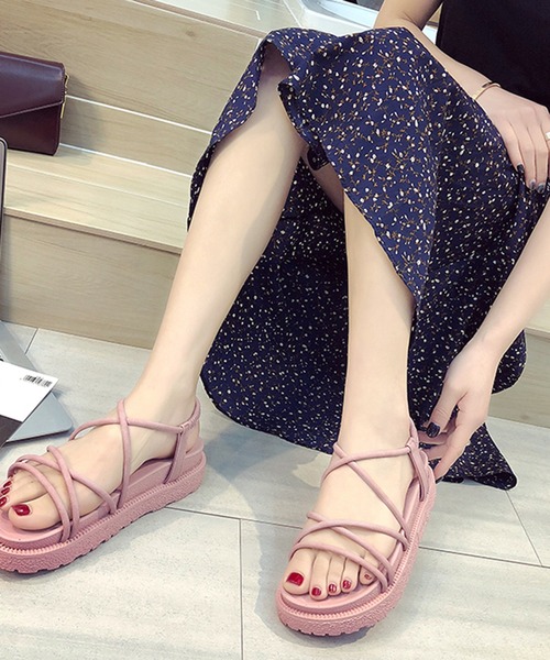 Anuenue(アヌエヌエ)の「オープントゥクロスストラップサンダル(サンダル・レディース・ブラック/ベージュ/ピンク・22.5cm/23.5cm/24.5cm/23.0cm/24.0cm/25.0cm)」の18枚目の写真