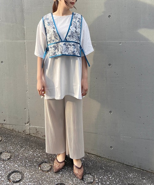 AS KNOW AS plus（アズノゥアズプラス）の「☆ジャカードビスチェセットＴシャツ【ZOZOTOWN限定アイテム】（Tシャツ/カットソー・レディース・ブラック/ブラウン/ブルー・FREE）」の11枚目の写真