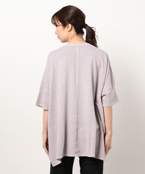 Samansa Mos2（サマンサ モスモス）の「ピグメント加工ポンチョチュニック（Tシャツ/カットソー・レディース・ベージュ/オフホワイト/ピンク・ﾌﾘ-）」の4枚目の写真