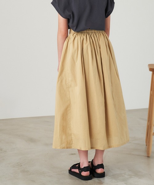 &yam(アンドヤム)の「コットンボイルワッシャーロングスカート(スカート・キッズ・ブラック/グリーン/ブルー/ブラウン/ピンク/ベージュ・130-140cm/120-130cm/150-160cm/110-120cm/140-150cm)」の17枚目の写真