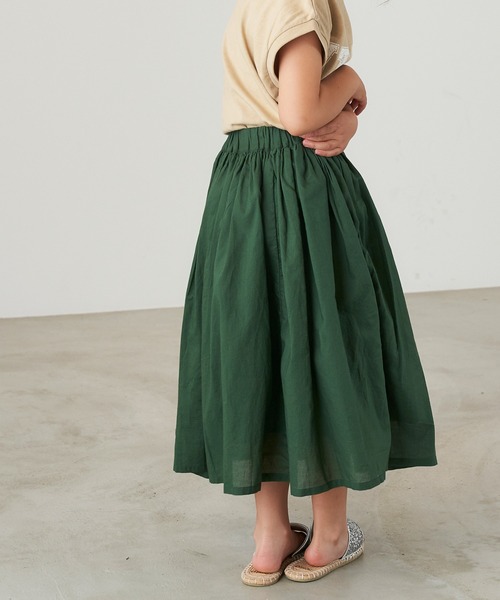 &yam(アンドヤム)の「コットンボイルワッシャーロングスカート(スカート・キッズ・ブラック/グリーン/ブルー/ブラウン/ピンク/ベージュ・130-140cm/120-130cm/150-160cm/110-120cm/140-150cm)」の20枚目の写真