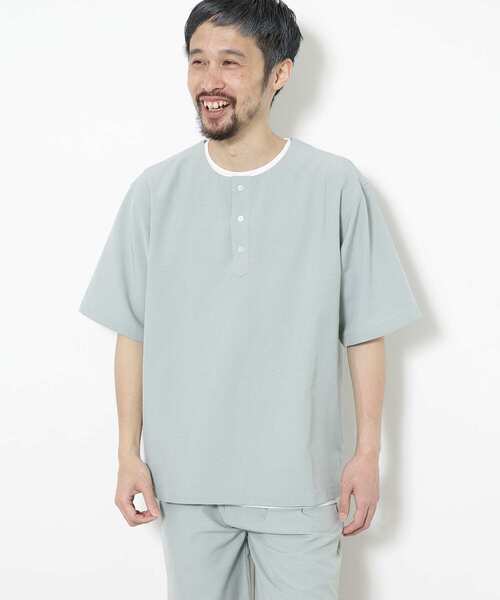 URBAN RESEARCH Sonny Label（アーバンリサーチサニーレーベル）の「『吸水速乾』ドライタッチヘンリーシャツ/インナーセット（Tシャツ/カットソー・メンズ・ネイビー/オレンジ/アイボリー/ミント・MEDIUM/LARGE）」の7枚目の写真