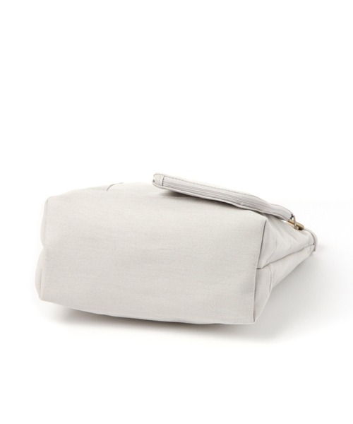 studio CLIP（スタディオクリップ）の「LEEマルチポーチ付きトートバッグ（トートバッグ・レディース・ベージュ/グレー/レッド/ブラック・FREE）」の16枚目の写真