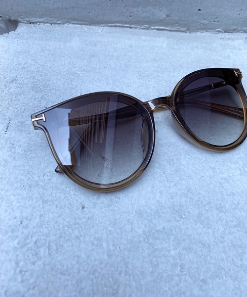 StyleSea（スタイルシー）の「フォックスウェリントンカラーレンズアイウェア（サングラス・レディース・ブラック/ブラウン/カーキ/ライトピンク・FREE）」の4枚目の写真