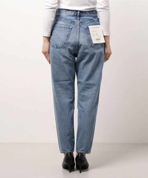 THE SHINZONE(ザ シンゾーン)の「【THE SHINZONE】CARROT DENIM WOMEN(デニムパンツ・レディース・ブルー/インディゴブルー・34/36)」の4枚目の写真