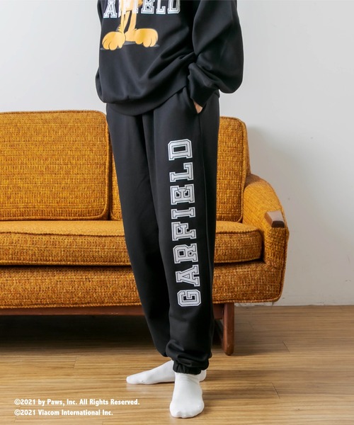 RASVOA（ラスボア）の「【Ｇａｒｆｉｅｌｄコラボ】カレッジルームスウェットパンツ（スウェットパンツ・レディース・ブラック/オフホワイト・FREE）」の2枚目の写真