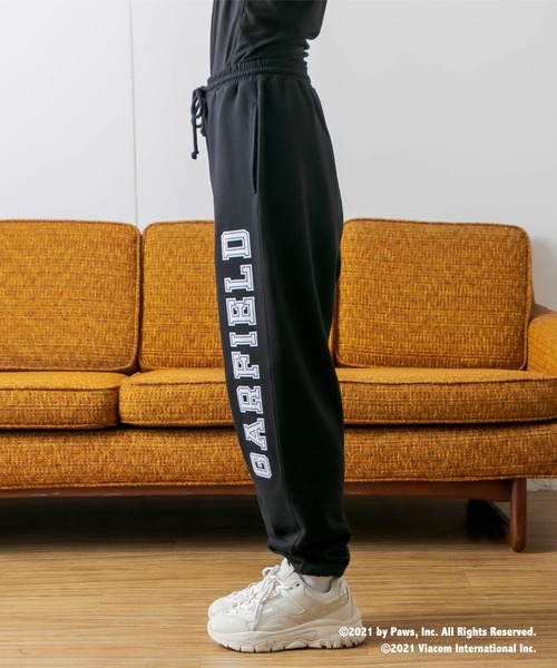 RASVOA（ラスボア）の「【Ｇａｒｆｉｅｌｄコラボ】カレッジルームスウェットパンツ（スウェットパンツ・レディース・ブラック/オフホワイト・FREE）」の18枚目の写真