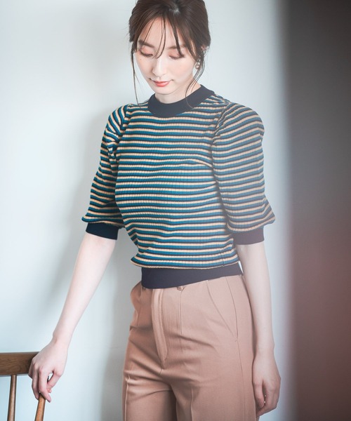 Andemiu（アンデミュウ）の「マルチボーダーニット228378（ニット/セーター・レディース・ベージュ/ネイビー/ボルドー・FREE）」の2枚目の写真