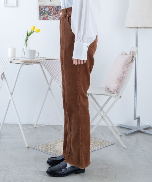 WEGO（ウィゴー）の「WEGO/コーデュロイフリンジフレアパンツ（その他パンツ・レディース・ベージュ/ブラック/ブラウン・SMALL/MEDIUM）」の13枚目の写真