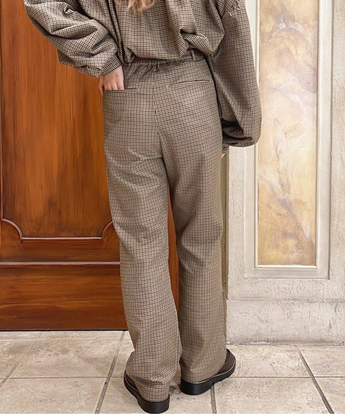 apres jour（アプレジュール）の「チェックストレートパンツ【ZOZOTOWN限定アイテム】（その他パンツ・レディース・ブラウン系その他/ベージュ・MEDIUM/SMALL/X-LARGE）」の19枚目の写真