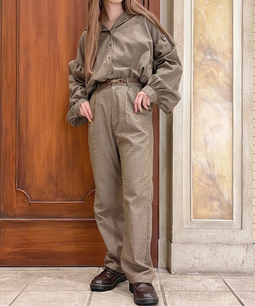 apres jour（アプレジュール）の「チェックストレートパンツ【ZOZOTOWN限定アイテム】（その他パンツ・レディース・ブラウン系その他/ベージュ・MEDIUM/SMALL/X-LARGE）」の4枚目の写真