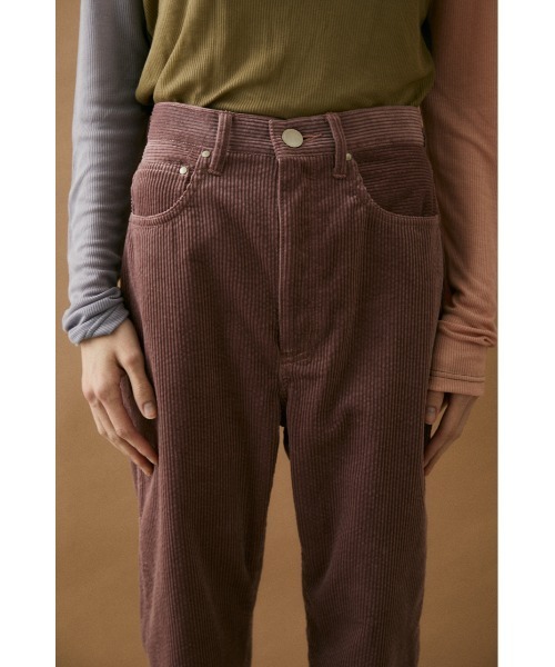 BLACK BY MOUSSY（ブラックバイマウジー）の「DRIP corduroy pants (ドリップコーデュロイパンツ)（その他パンツ・レディース・スモークピンク/ブラウン・26inch/23inch/25inch/24inch）」の4枚目の写真