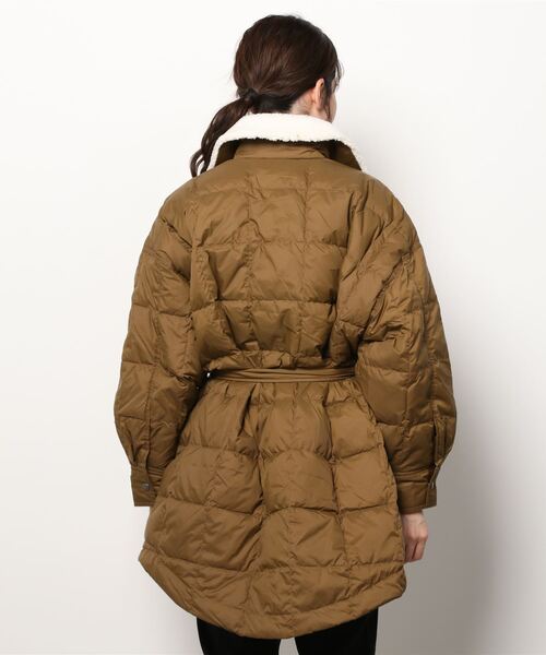 Levi's（リーバイス）の「LMC PADDED UTILITY COAT COFFEE LIQUER（ダウンジャケット/コート・レディース・マルチ・S/M）」の3枚目の写真