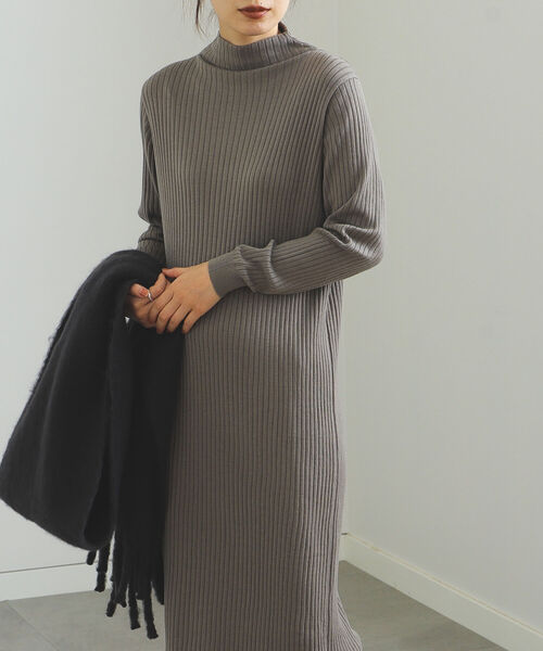 BEAMS HEART（ビームスハート）の「BEAMS HEART / タートル リブワンピース（ワンピース・レディース・ブラック/ベージュ/オリーブ・FREE）」の13枚目の写真