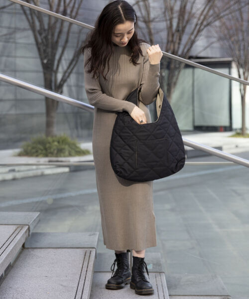 BEAMS HEART（ビームスハート）の「BEAMS HEART / タートル リブワンピース（ワンピース・レディース・ブラック/ベージュ/オリーブ・FREE）」の15枚目の写真