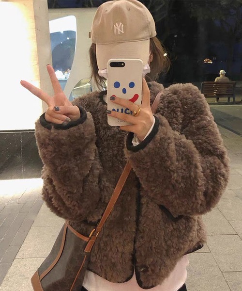 HALEY PESCA（ヘーリーペスカ）の「HALEY PESCA/ノーカラー ボアジャケット（ノーカラージャケット・レディース・ホワイト/ブラウン・FREE）」の10枚目の写真