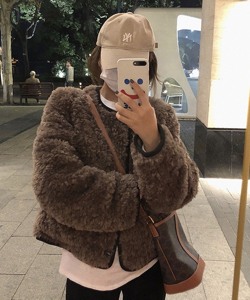 HALEY PESCA（ヘーリーペスカ）の「HALEY PESCA/ノーカラー ボアジャケット（ノーカラージャケット・レディース・ホワイト/ブラウン・FREE）」の8枚目の写真