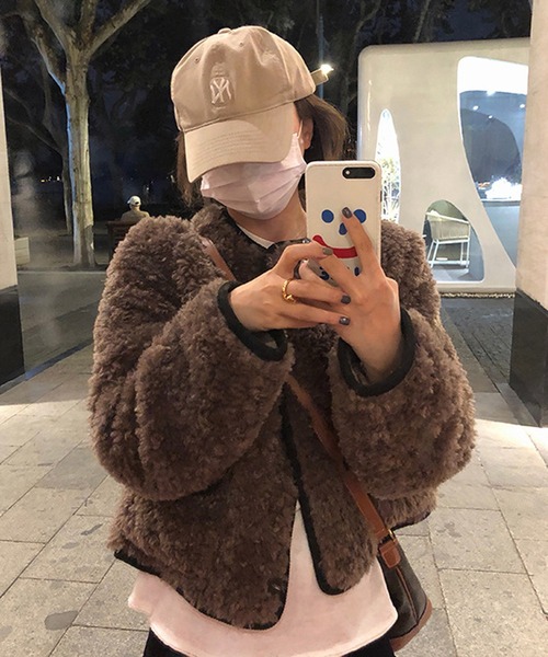 HALEY PESCA（ヘーリーペスカ）の「HALEY PESCA/ノーカラー ボアジャケット（ノーカラージャケット・レディース・ホワイト/ブラウン・FREE）」の21枚目の写真