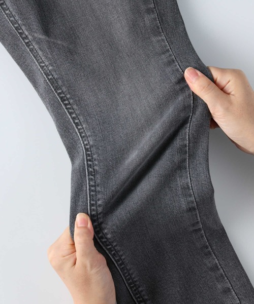 SOMETHING（サムシング）の「【SOMETHING】「ANN」スキニーデニムパンツ（デニムパンツ・レディース・グレー・26inch/29inch/25inch/30inch/27inch/28inch）」の15枚目の写真