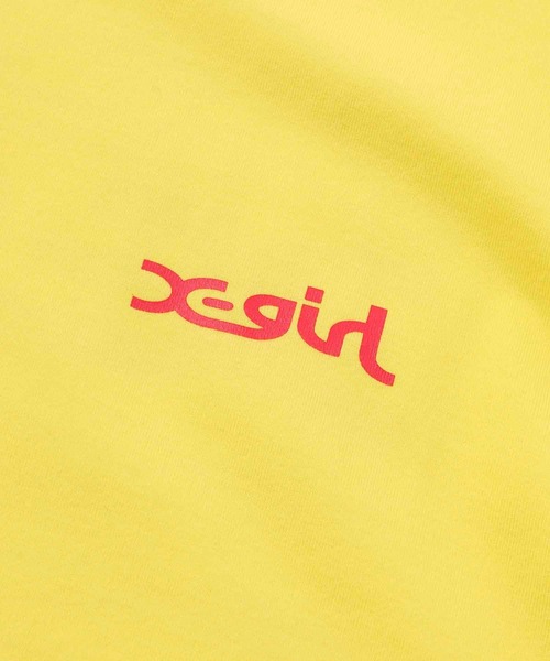 X-girl（エックスガール）の「JELLY LOGO L/S TEE/ミルズロゴ　ロンT/ロングティーシャツ（Tシャツ/カットソー・レディース・ホワイト/ブラック/イエロー・S/M/L/XL）」の4枚目の写真