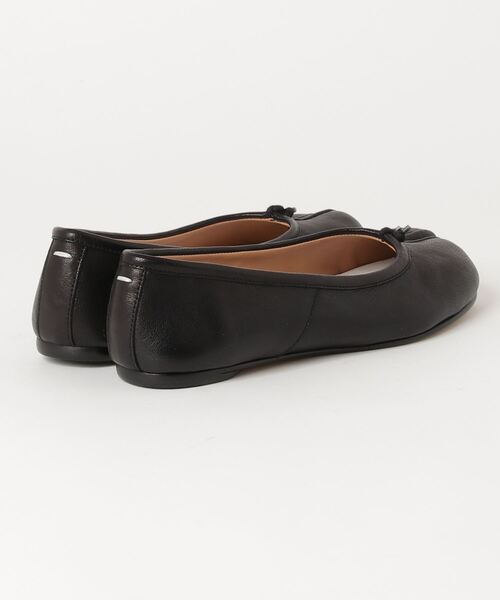 Maison Margiela（メゾンマルジェラ）の「Maison Margiela BALLERINA TABI（バレエシューズ・レディース・ブラック・37/36.5/36/35.5/37.5/38.5/38/39/35）」の2枚目の写真