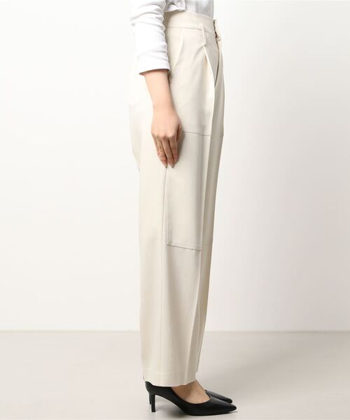 PUBLIC TOKYO（パブリックトウキョウ）の「ダブルニーワイドストレートパンツ（スラックス・レディース・グリーン/アイボリー・FREE）」の21枚目の写真