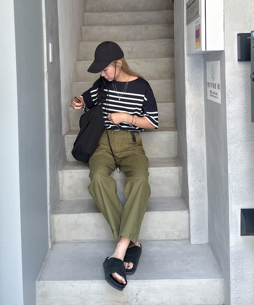 feepur（フェピュール）の「バスクボーダー半袖Tee（Tシャツ/カットソー・レディース・ホワイト×ブルー/ホワイト×ネイビー/ホワイト×ピンク/ネイビー×ホワイト・MEDIUM）」の5枚目の写真