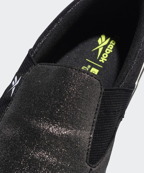 Reebok（リーボック）の「コンフォーティー / COMFORTIE（スリッポン・レディース・ブラック×ホワイト/ピンクゴールド・22.5cm/23.5cm/24.5cm/25.5cm/23.0cm/24.0cm/25.0cm/26.0cm/22.0cm）」の17枚目の写真