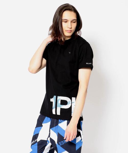 1piu1uguale3 RELAX（ウノピュウノウグァーレトレリラックス）の「1PIU1UGUALE3 RELAX/ウノピゥ ウノ ウグァーレ トレ リラックス/CAMO LOGO TEE（Tシャツ/カットソー・メンズ・ホワイト/ブラック・MEDIUM/LARGE/X-LARGE/SMALL）」の11枚目の写真