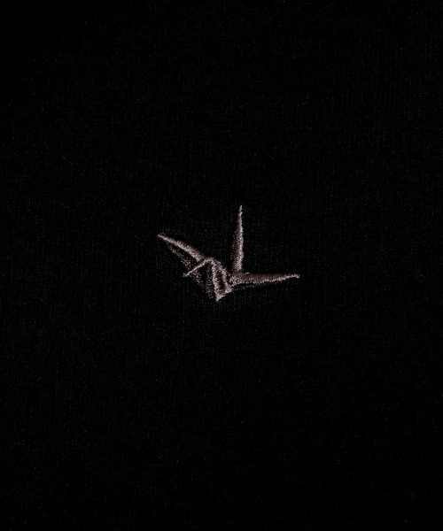 1piu1uguale3 RELAX（ウノピュウノウグァーレトレリラックス）の「1PIU1UGUALE3 RELAX/ウノピゥ ウノ ウグァーレ トレ リラックス/CAMO LOGO TEE（Tシャツ/カットソー・メンズ・ホワイト/ブラック・MEDIUM/LARGE/X-LARGE/SMALL）」の8枚目の写真