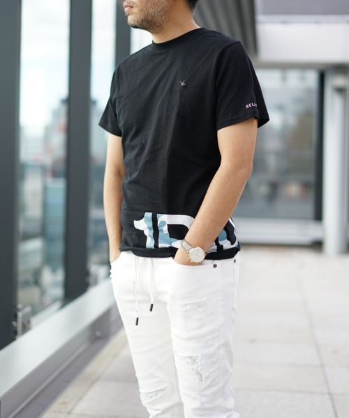 1piu1uguale3 RELAX（ウノピュウノウグァーレトレリラックス）の「1PIU1UGUALE3 RELAX/ウノピゥ ウノ ウグァーレ トレ リラックス/CAMO LOGO TEE（Tシャツ/カットソー・メンズ・ホワイト/ブラック・MEDIUM/LARGE/X-LARGE/SMALL）」の13枚目の写真