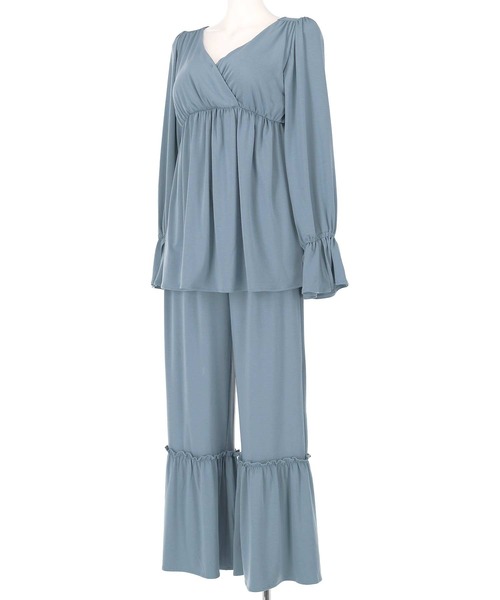 AMPHI(アンフィ)の「ベア天竺 カップ付き パジャマ(セットアップ)(ルームウェア/パジャマ・レディース・ブルー/アイボリー・MEDIUM/LARGE)」の8枚目の写真