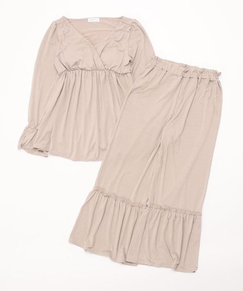 AMPHI(アンフィ)の「ベア天竺 カップ付き パジャマ(セットアップ)(ルームウェア/パジャマ・レディース・ブルー/アイボリー・MEDIUM/LARGE)」の10枚目の写真