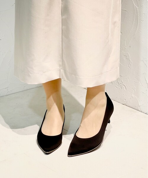 ESPERANZA(エスペランサ)の「◆【日本製/疲れにくい/歩きやすい/5.5cmヒール/サイズ豊富】 12時間パンプス Neo(パンプス・レディース・ブラック/ベージュ/シルバー/ゴールド/アイボリー/ブラック系2/ブラック系8/ベージュ系2/こしょう色系/こしょう色系3・23.5cm/24.5cm/25.5cm/23.0cm/21.0cm/22.5cm/24.0cm/25.0cm/21.5cm/22.0cm)」の3枚目の写真