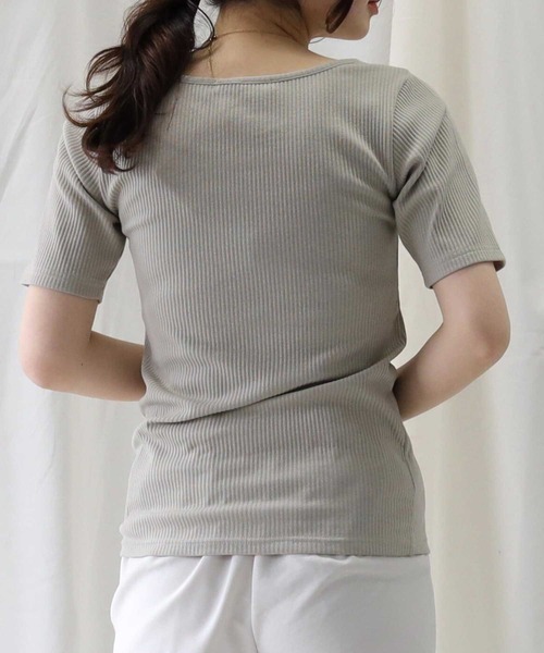 HONEYSUCKLE ROSE(ハニーサックルローズ)の「【HONEYSUCKLE ROSE】リブスクエアネックT(Tシャツ/カットソー・レディース・ライトグレー/ブラック/オフホワイト・S/M/L)」の7枚目の写真