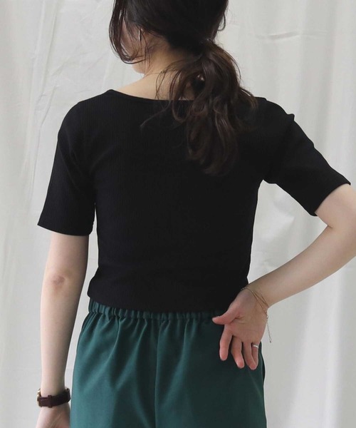 HONEYSUCKLE ROSE(ハニーサックルローズ)の「【HONEYSUCKLE ROSE】リブスクエアネックT(Tシャツ/カットソー・レディース・ライトグレー/ブラック/オフホワイト・S/M/L)」の8枚目の写真