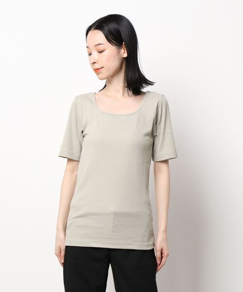 HONEYSUCKLE ROSE(ハニーサックルローズ)の「【HONEYSUCKLE ROSE】リブスクエアネックT(Tシャツ/カットソー・レディース・ライトグレー/ブラック/オフホワイト・S/M/L)」の11枚目の写真