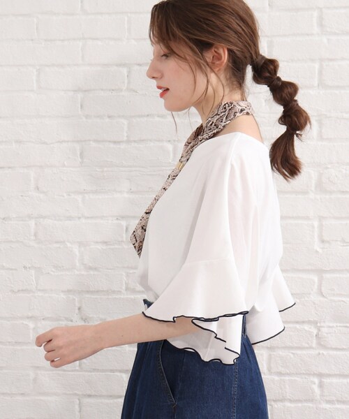 SHOO・LA・RUE（シューラルー）の「◆袖フリルパイピングプルオーバー（Tシャツ/カットソー・レディース・ブラック/イエロー/ホワイト系/ピンク系・00）」の14枚目の写真