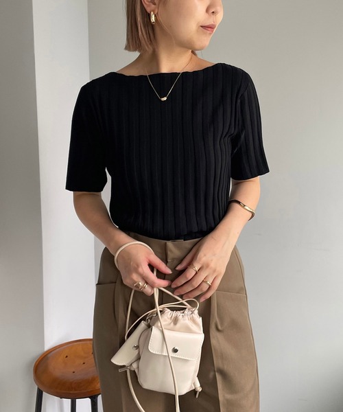 CAPRICIEUX LE'MAGE（カプリシューレマージュ）の「ボートネック5分袖ニット（ニット/セーター・レディース・ホワイト/ブラック/ブラウン/オフホワイト/ベージュ・FREE）」の3枚目の写真