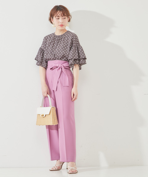 Tiara（ティアラ）の「サテンドットプリントフレアスリーブブラウス（シャツ/ブラウス・レディース・チャコールグレー/ブラック/オフホワイト・FREE）」の18枚目の写真