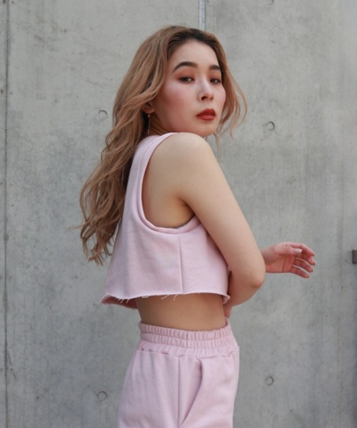 FIG&VIPER（フィグアンドバイパー）の「スウェットショートタンク（タンクトップ・レディース・ライトグレー/ピンク/ダークグレー・FREE）」の15枚目の写真