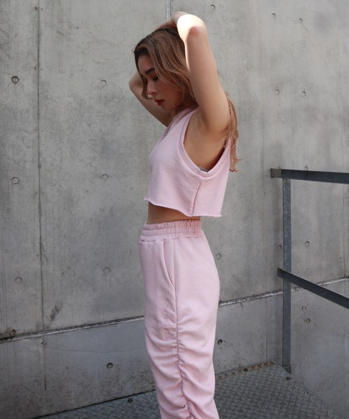 FIG&VIPER（フィグアンドバイパー）の「スウェットショートタンク（タンクトップ・レディース・ライトグレー/ピンク/ダークグレー・FREE）」の19枚目の写真